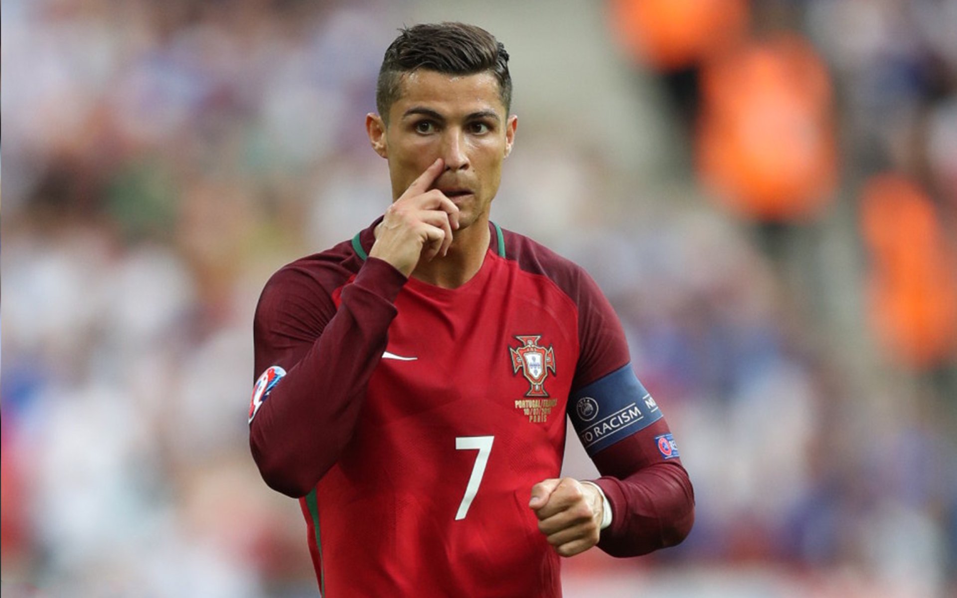 开云体育登录-从罗马斗兽场到基辅战场，卡马文加，为宏大叙事而生的中场心脏